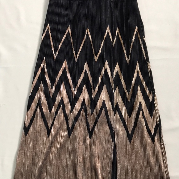 Girls Dress - Picture 2 of 6